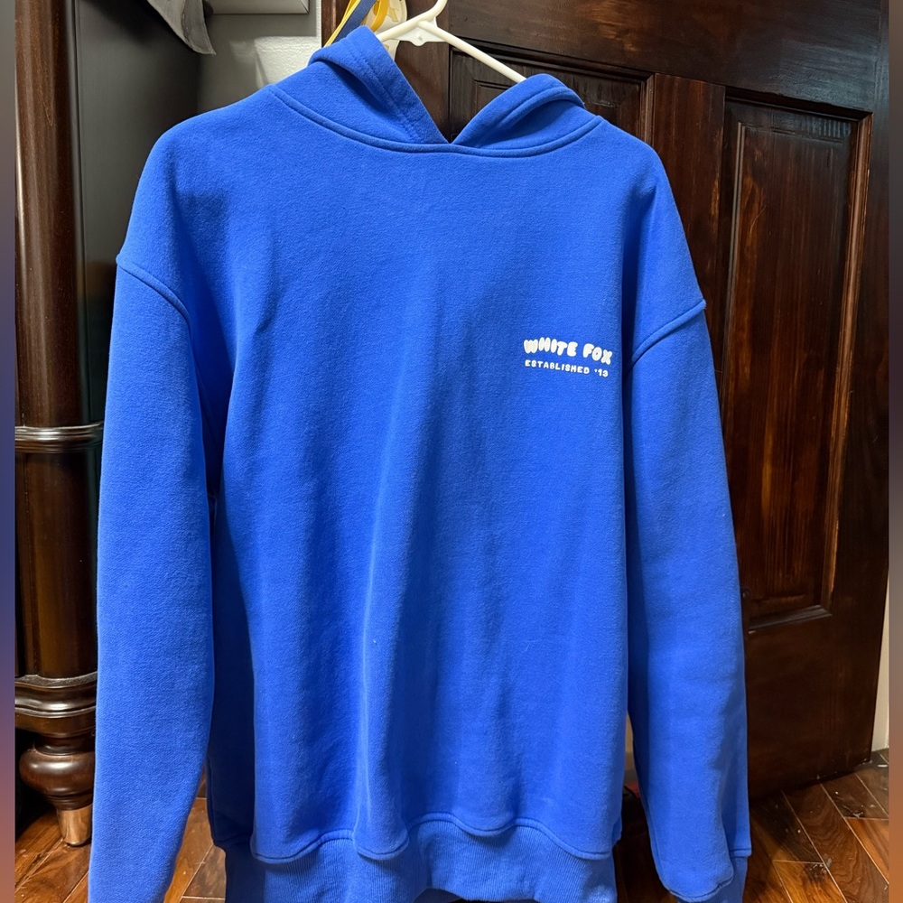 WHITE FOX HOODIE
